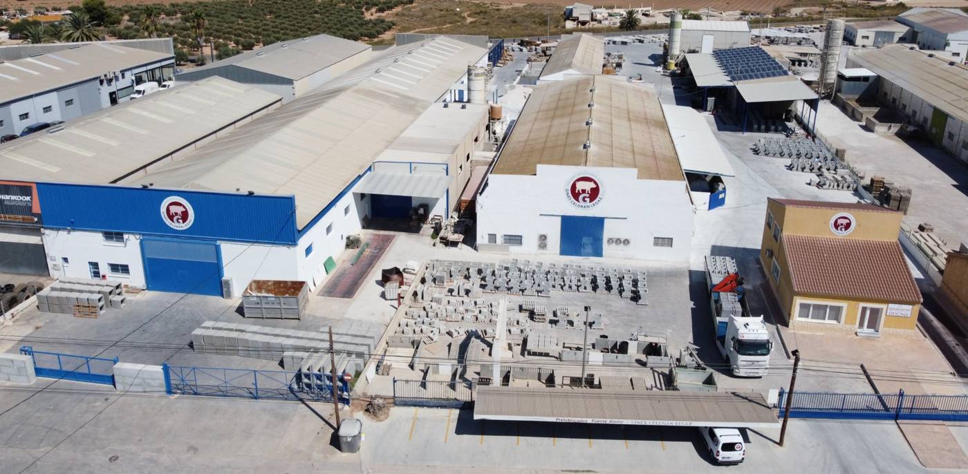 Vista aérea de la fábrica de Prefabricados Ginés Celdrán en Fuente Álamo